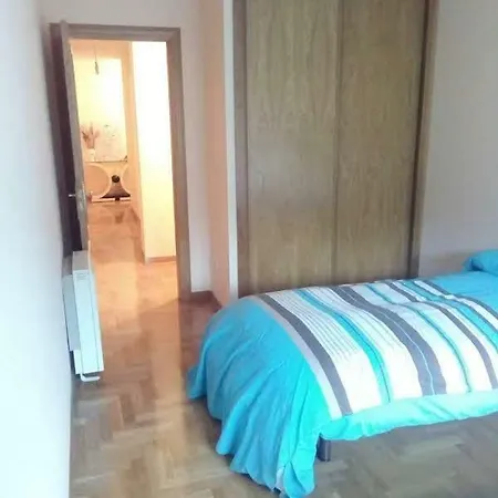 Amplia Vivienda En Mondariz. Cercana A Vigo