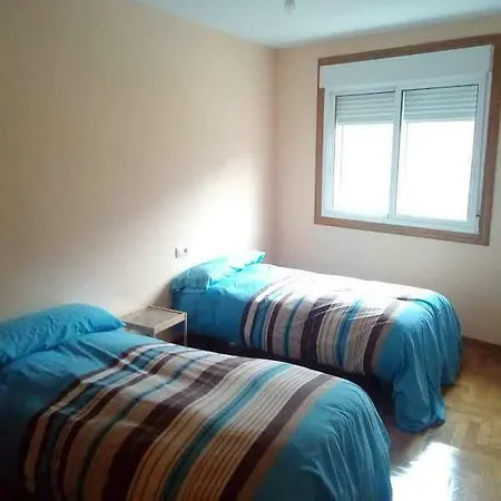 Amplia Vivienda En Mondariz. Cercana A Vigo